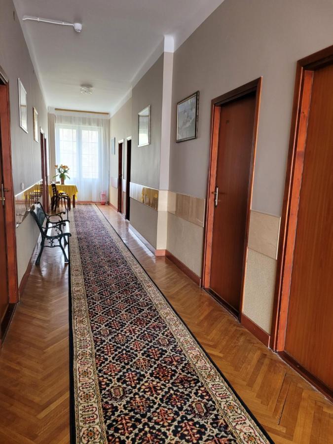 Zajazd Meran Krynica-Zdrój Exterior foto
