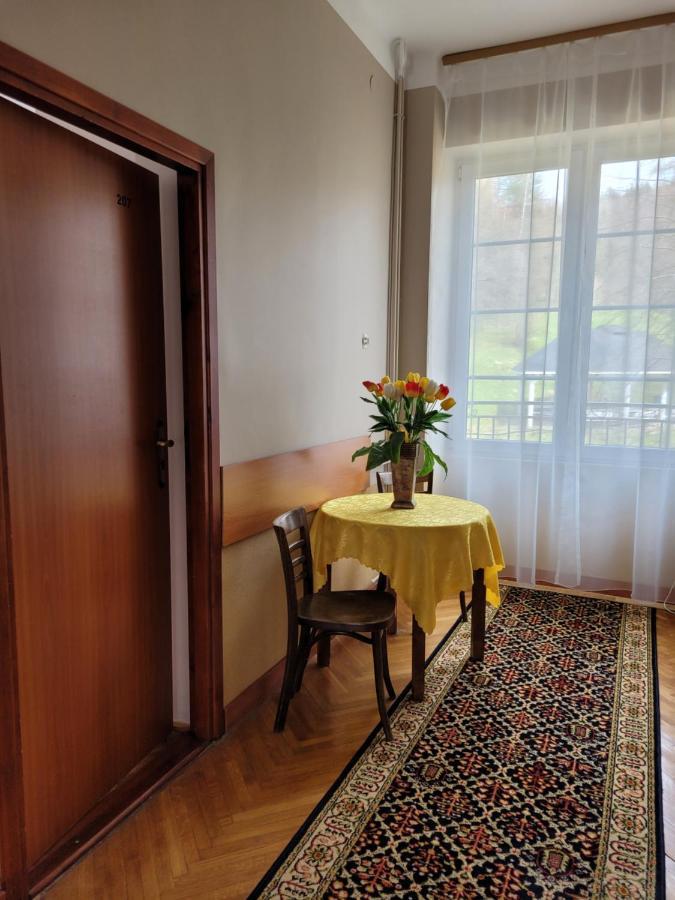 Zajazd Meran Krynica-Zdrój Exterior foto