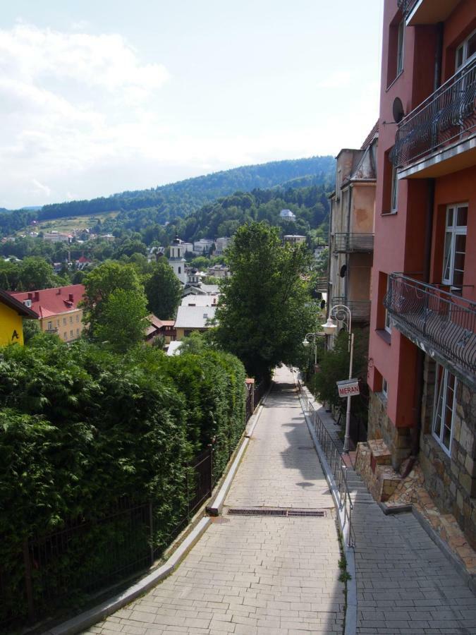 Zajazd Meran Krynica-Zdrój Exterior foto